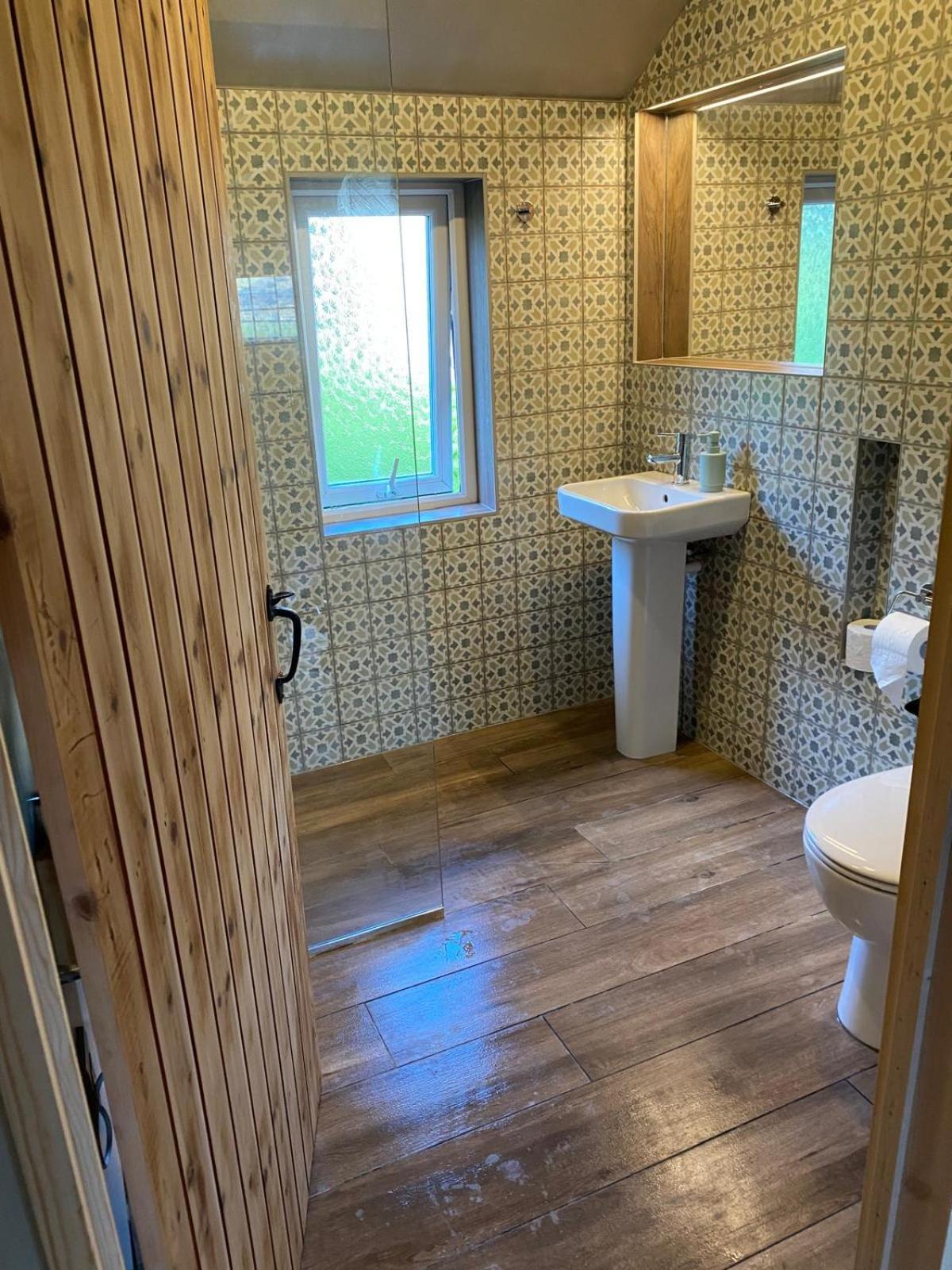 Banc Cottage Moylgrove Экстерьер фото